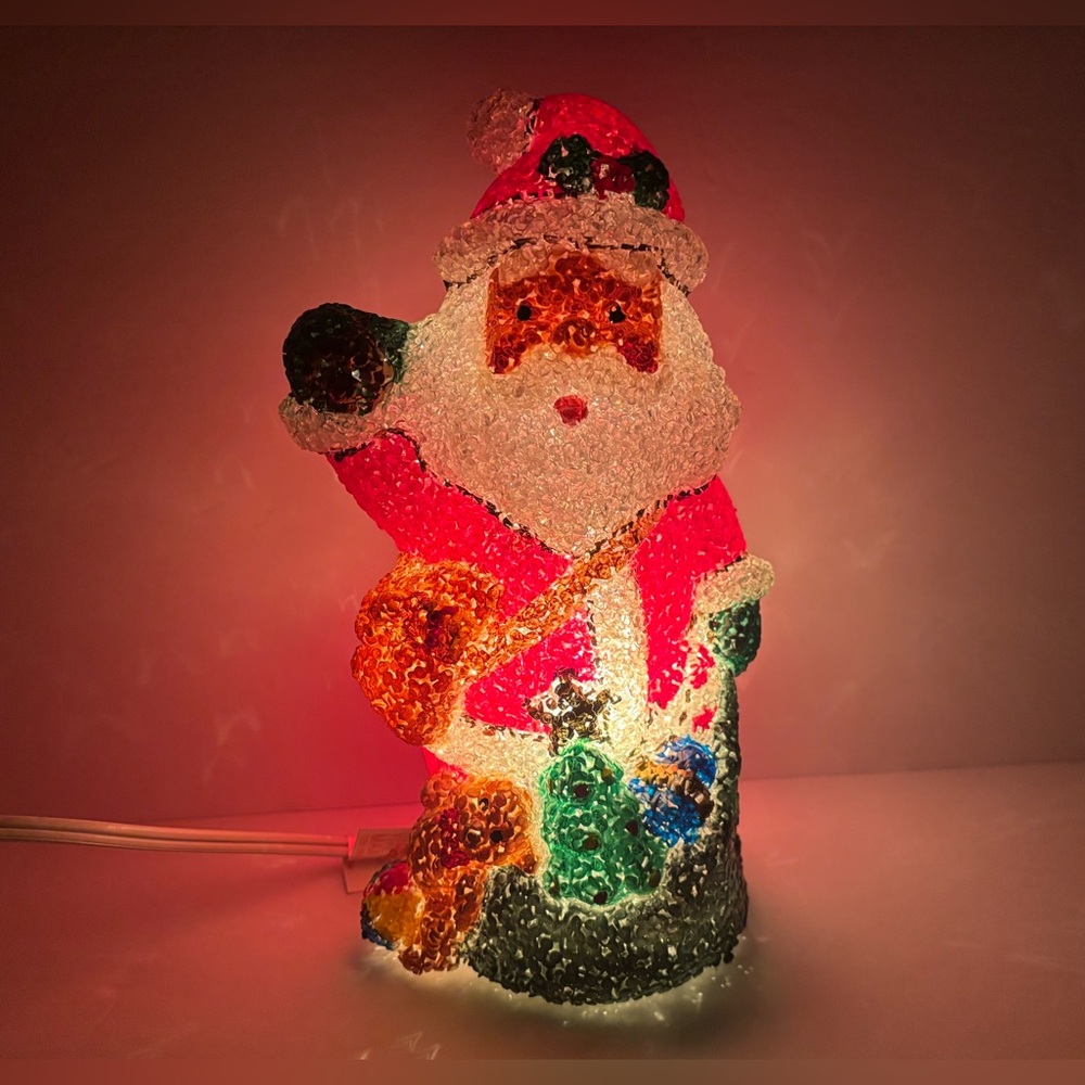 Vintage Melted Popcorn Plastic Santa Lights Up Holiday Decoration - Picture 2 of 5